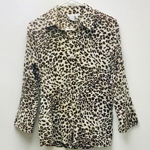 Ninety perfect condition leopard top. Size M
